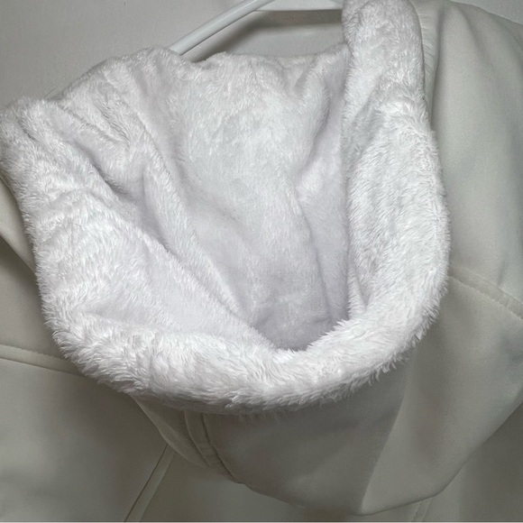 Hooded Spyder Jacket - Picture 8 of 9